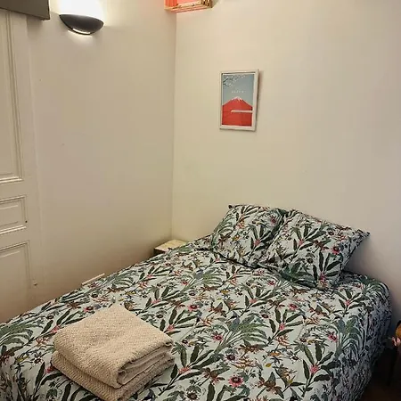 Charming Flat In The Marais *